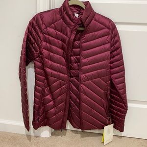 All in motion packable puffer jacket